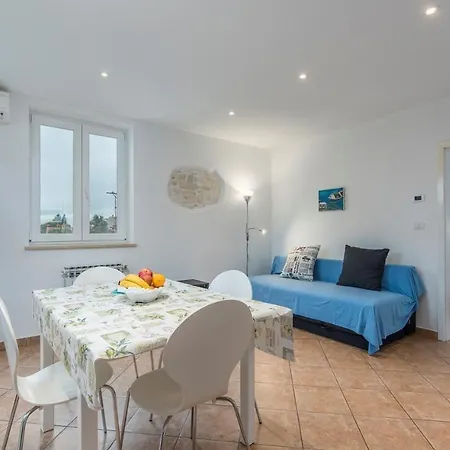 Complex Iris Пореч