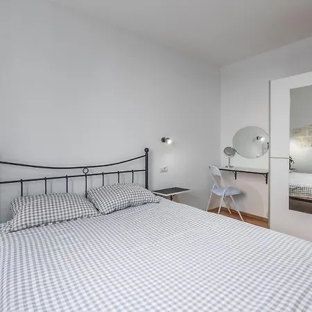 Complex Iris Гостевой дом