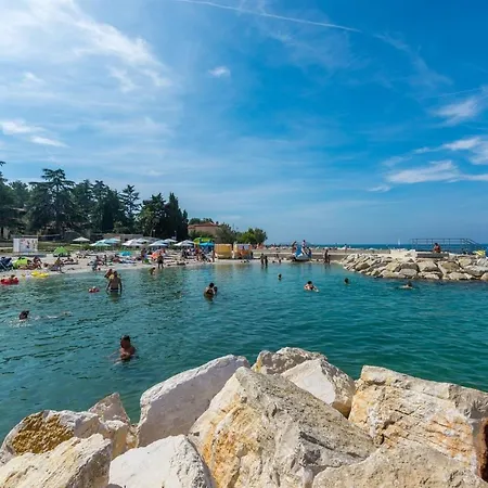 Maison d'hôtes Complex Iris 3*