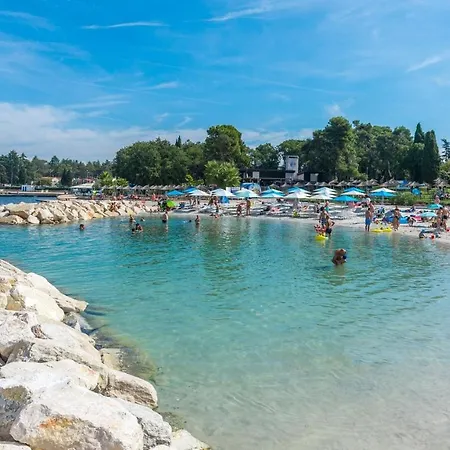 Complex Iris 3* Poreč