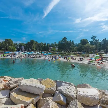 Complex Iris Maison d'hôtes 3*