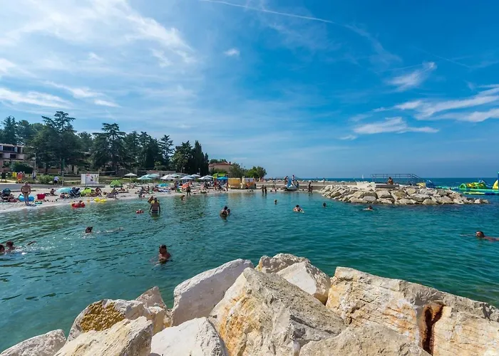 게스트하우스 Complex Iris 3*