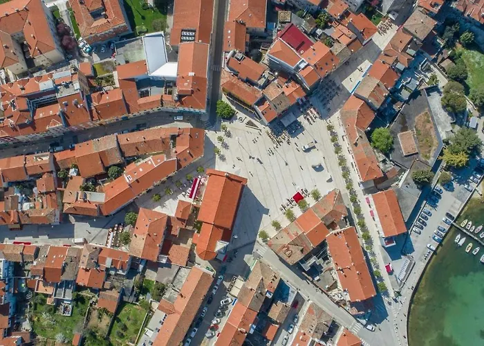 게스트하우스 Complex Iris 3*