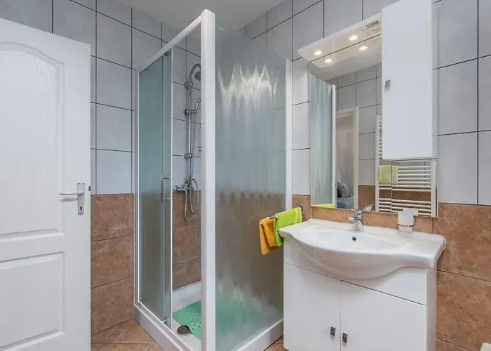 Complex Iris 게스트하우스