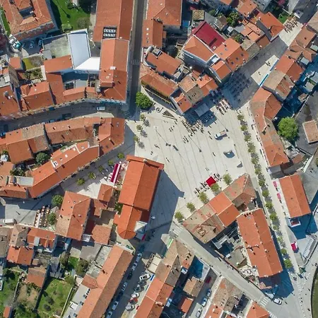 Guest house Complex Iris 3*