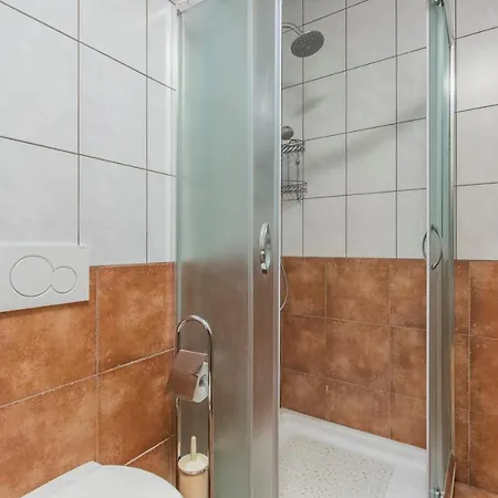 Guest house Complex Iris 3*
